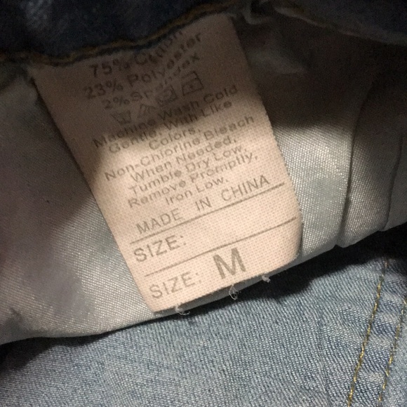 Light washed jeans (ripped) - Picture 6 of 6